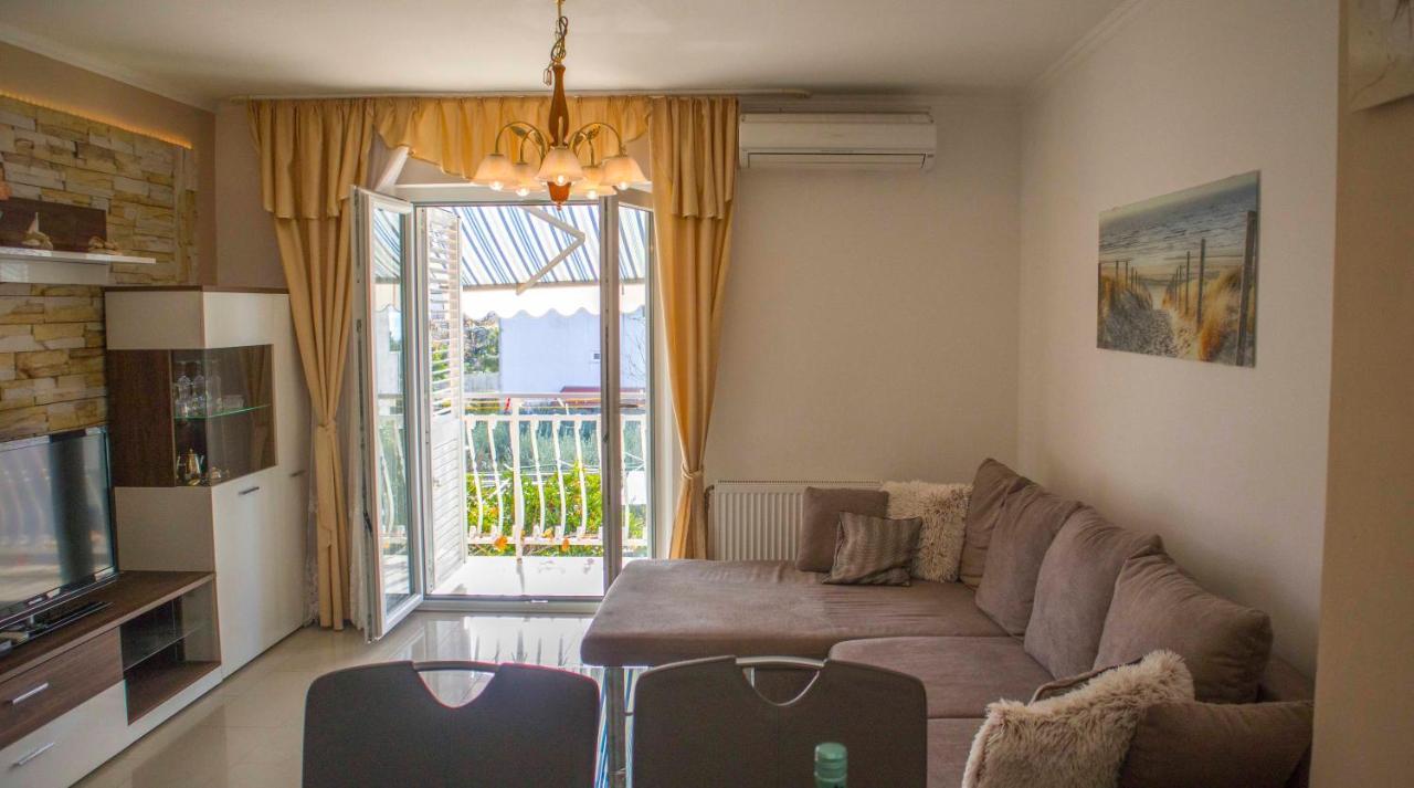 Apartments Mm Podstrana Dış mekan fotoğraf